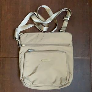 Baggallini Crossbody